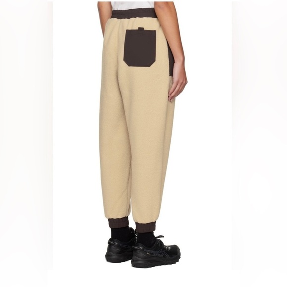Outdoor Voices Primo Fleece Jogger Color Block Cream Brown XL - Picture 3 of 13
